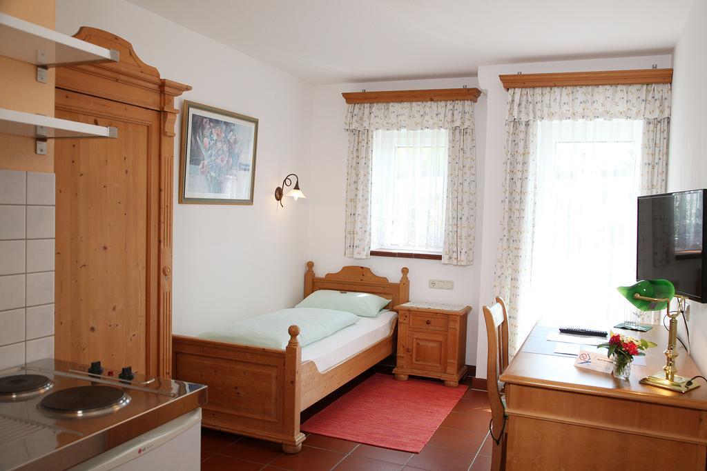 Hotel Klara Birnbaum Erlangen Exterior foto