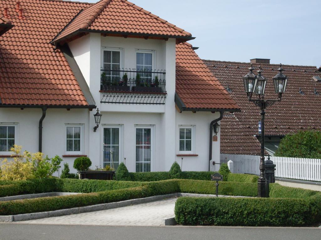 Hotel Klara Birnbaum Erlangen Exterior foto